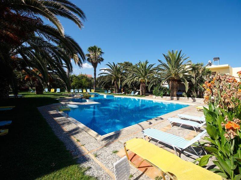 Lycasti Maisonettes Tavronitis エクステリア 写真