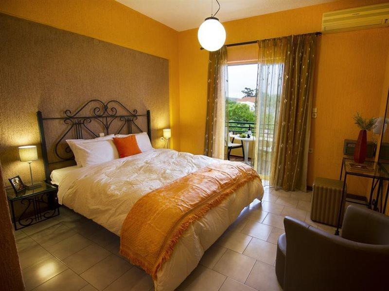 Lycasti Maisonettes Tavronitis エクステリア 写真