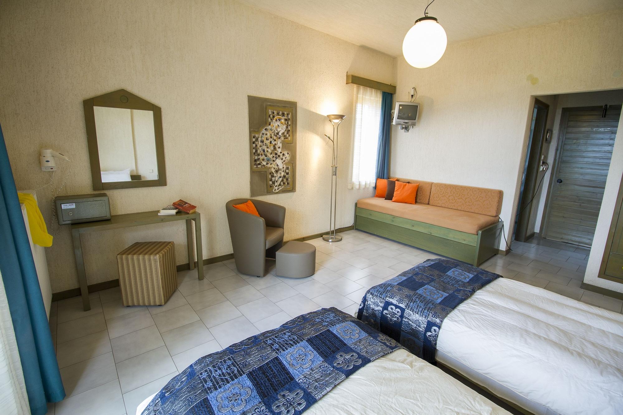 Lycasti Maisonettes Tavronitis エクステリア 写真