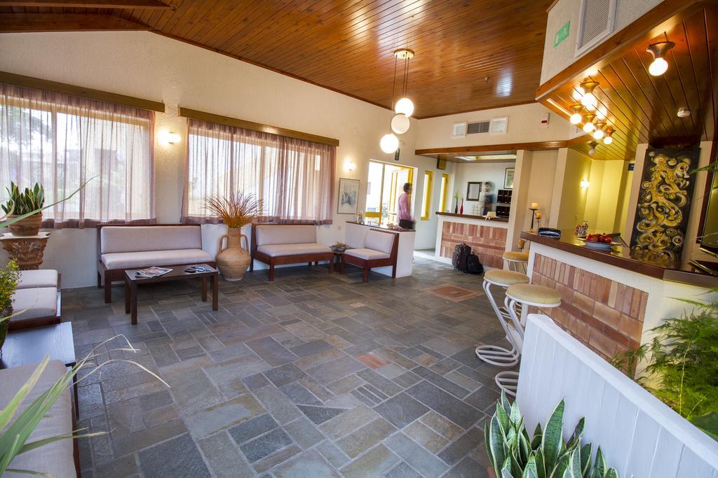 Lycasti Maisonettes Tavronitis エクステリア 写真